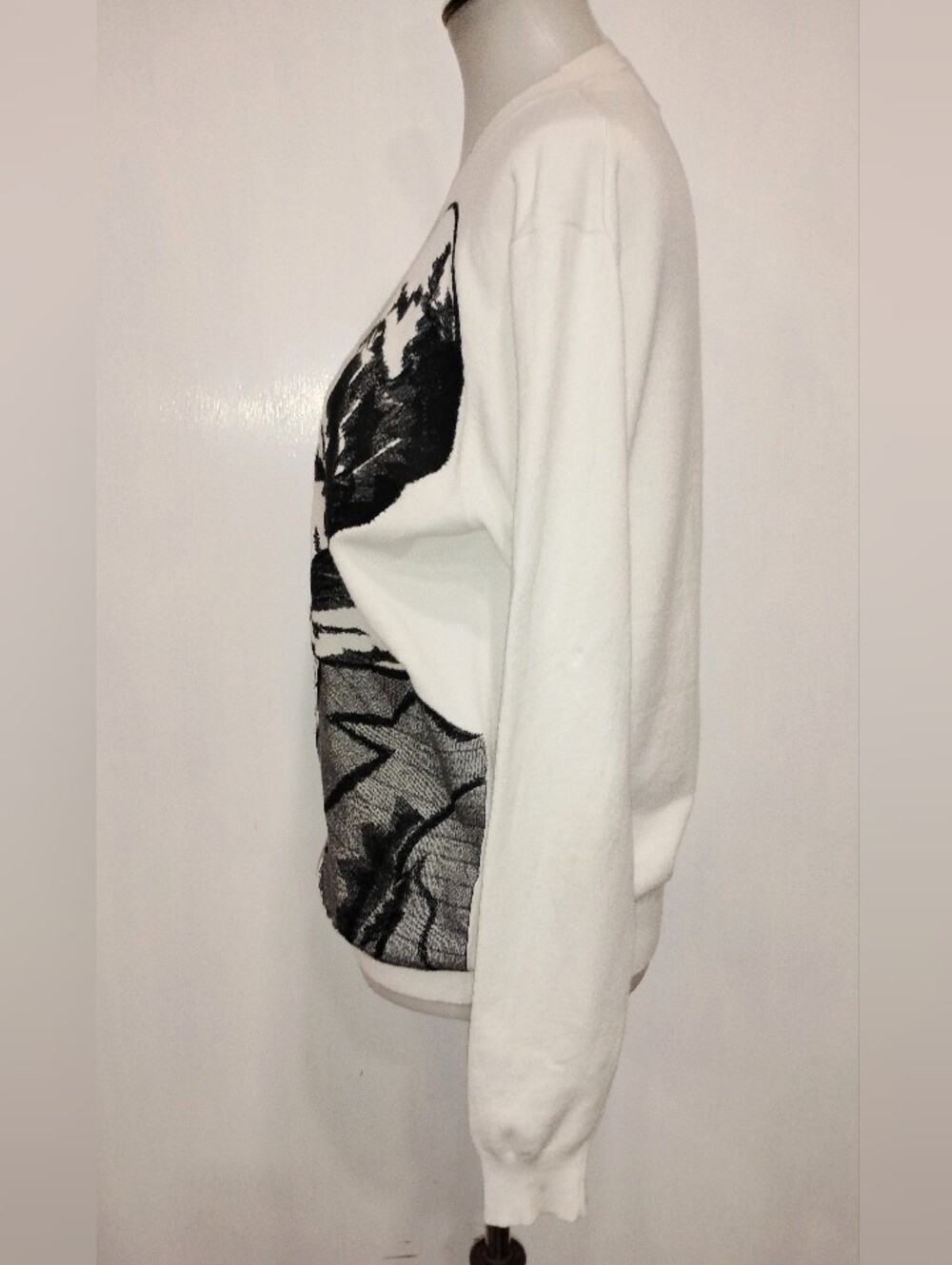 OPENING CEREMONY & MAGRITTE EMBROIDERED TOP - Picture 12 of 13